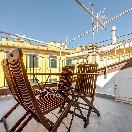 332 - Monolocale Rinnovato Premium, 250metri Da Mare E Spiaggia, Nuovo Ristrutturato - *