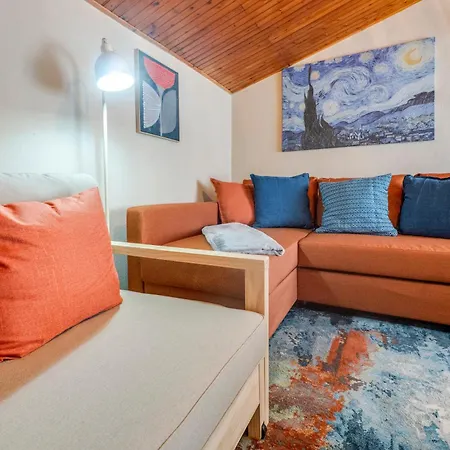 332 - Monolocale Rinnovato Premium, 250metri Da Mare E Spiaggia, Nuovo Ristrutturato - *